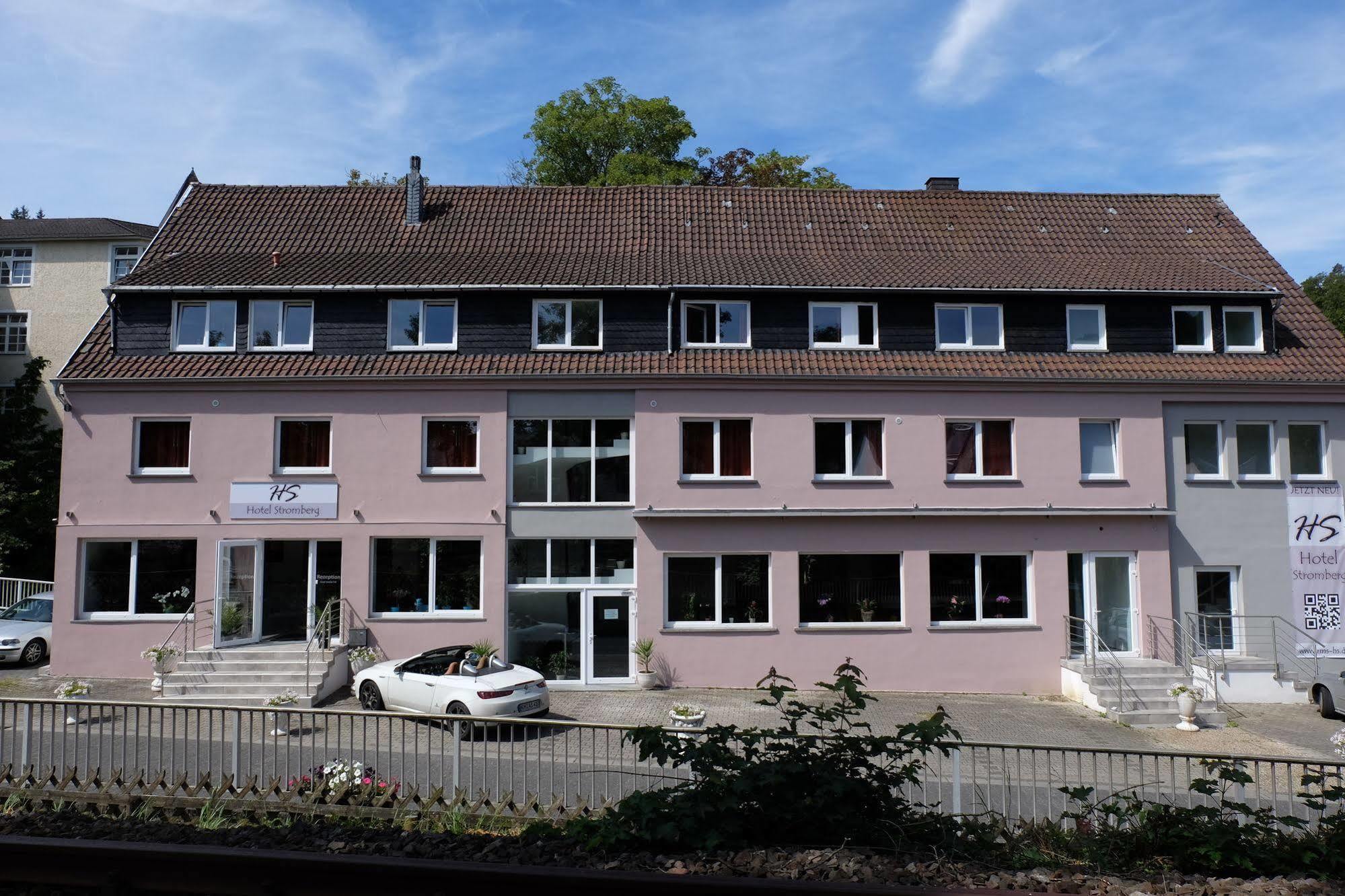 Hs Hotel Stromberg ชตรอมแบร์ก ภายนอก รูปภาพ